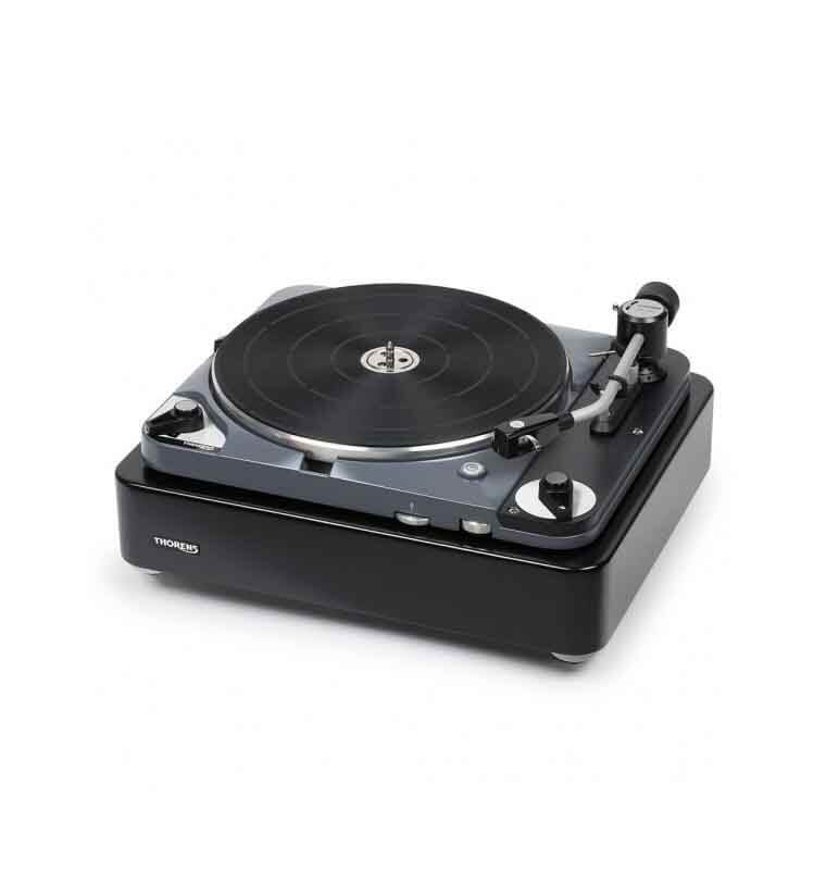 Il modello Thorens TD 124 DD